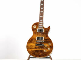 gibson-demo-shop402000x1500