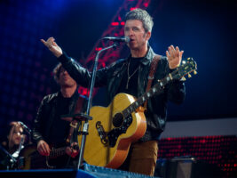 noel-gallagher-402000x1500