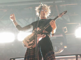MGK402000x1500
