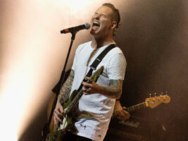 Corey-Taylor402000x1500