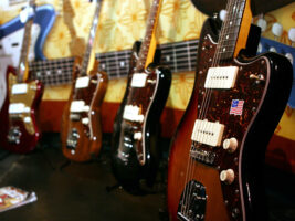 Fender-Jazzmaster402000x1500