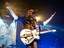 devin-townsend-1401400x1050