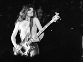 glenn-hughes402000x1500