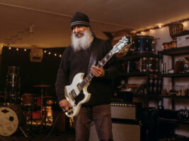 Guild-Kim-Thayil-Polara4