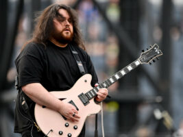 Wolfgang-Van-Halen-Sep-11402000x1500