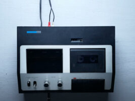 tape-recorder-distortion402000x1500