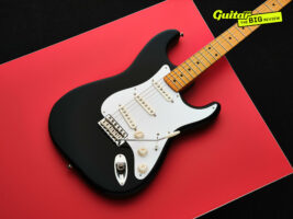 Fender-Vintera-II-50s-Stratocaster-hero-credit-Adam-Gasson402000x1500