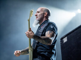 Scott-Ian402000x1500