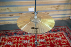 Stagg-Sensa-EXO-01
