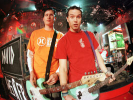 blink-182-tom-mark402000x1500