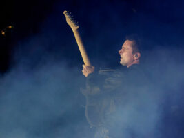 matt-bellamy-muse402000x1500