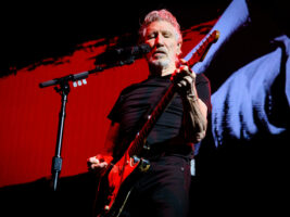 roger-waters402000x1500