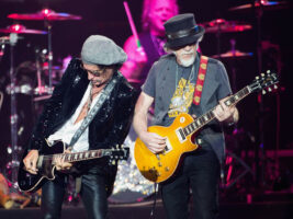 Aerosmith402000x1500