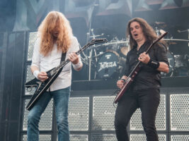 Dave-Mustaine-Kiko-Loureiro402000x1500