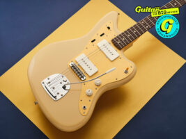 Fender-Vintera-II-50s-Jazzmaster-hero-credit-Adam-Gasson402000x1500