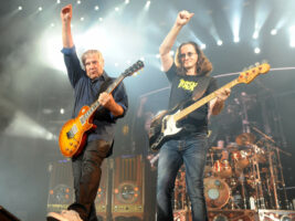 Rush-Tour402000x1500-1