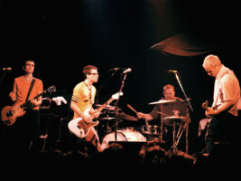 Weezer-performing-1994-hero-credit-Jim-Steinfeldt-Michael-Ochs-Archives-Getty402000x1500