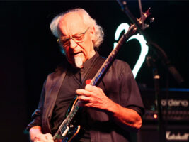 martin-barre402000x1500
