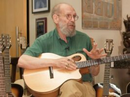 George-Gruhn-Guitars402000x1500