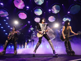 Kiss-Final-Show402000x1500