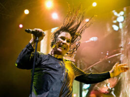 Ozzy-Osbourne402000x1500