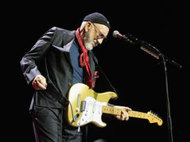 Pete-Townshend402000x1500