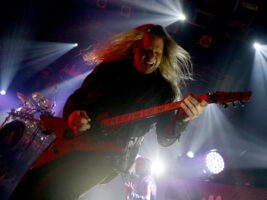 Jeff-Loomis2402000x1500