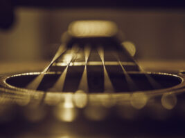 acoustic-guitar-stock-image402000x1500