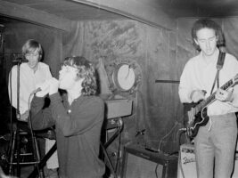 robby-krieger-the-doors402000x1500
