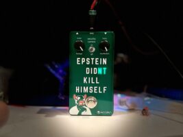 Epstein-Didnt-Kill-Himself-pedal