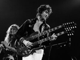 Jimmy-Page2402000x1500