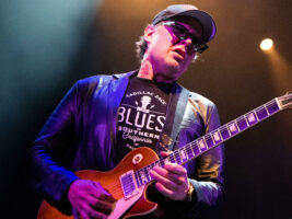 Joe-Bonamassa-3-1