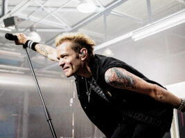 deryck-whibley402000x1500
