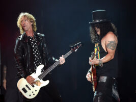 duff-mckagan-slash402000x1500