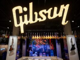 Gibson402000x1500