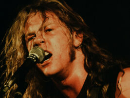 James-Hetfield-Metallica-Tokyo-1986-credit-Koh-Hasebe-Shinko-Music-Getty402000x1500