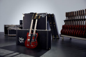 Jimmy-Page-EDS-1275-Lifestyle-_JP__4