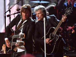 Bon-Jovi402000x1500