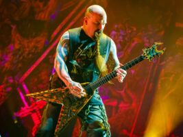 Kerry-King402000x1500