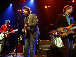 Wilco-2005-credit-Mick-Hutson-Redferns-Getty402000x1500