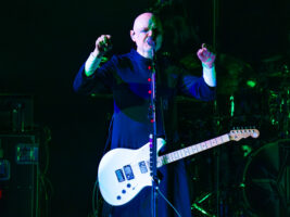 Billy-Corgan402000x1500