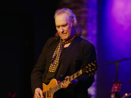 Dave-Davies402000x1500
