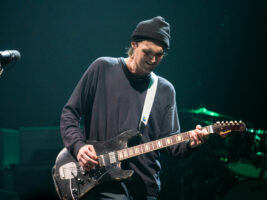 Josh-Klinghoffer402000x1500