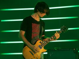 jonny-greenwood-getty-2000x1500-1