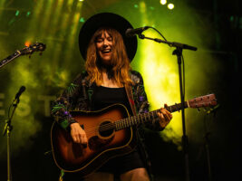 molly-tuttle402000x1500