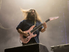 stephen-carpenter-deftones402000x1500