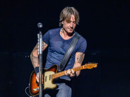 Keith-Urban402000x1500