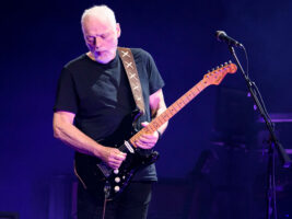 david-gilmour402000x1500