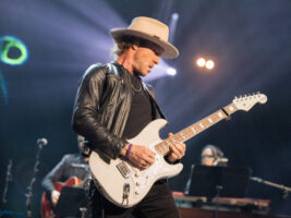 Kenny-Wayne-Shepherd402000x1500