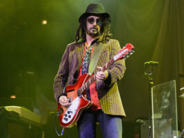 Mike-Campbell402000x1500